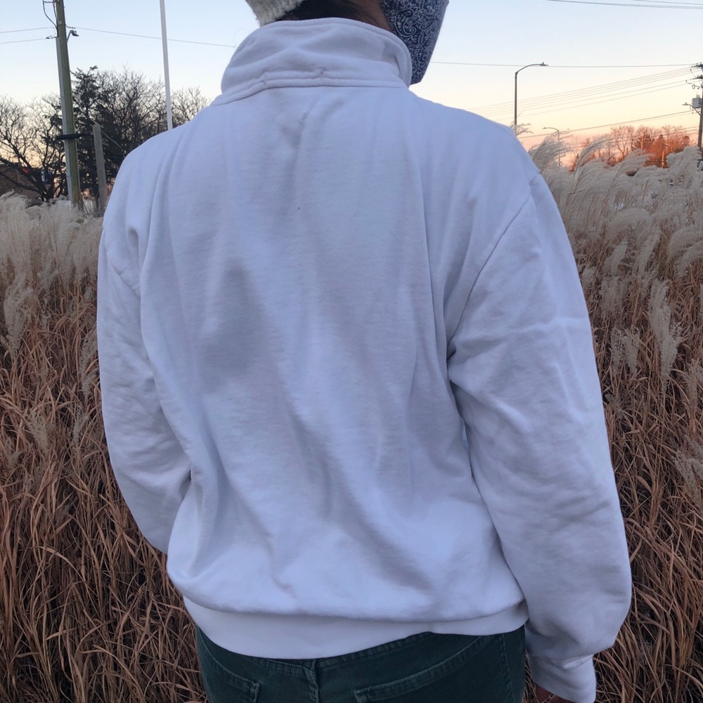 Brandy Melville White Quarter-Zip Sweatshirt - Picture 4 of 11